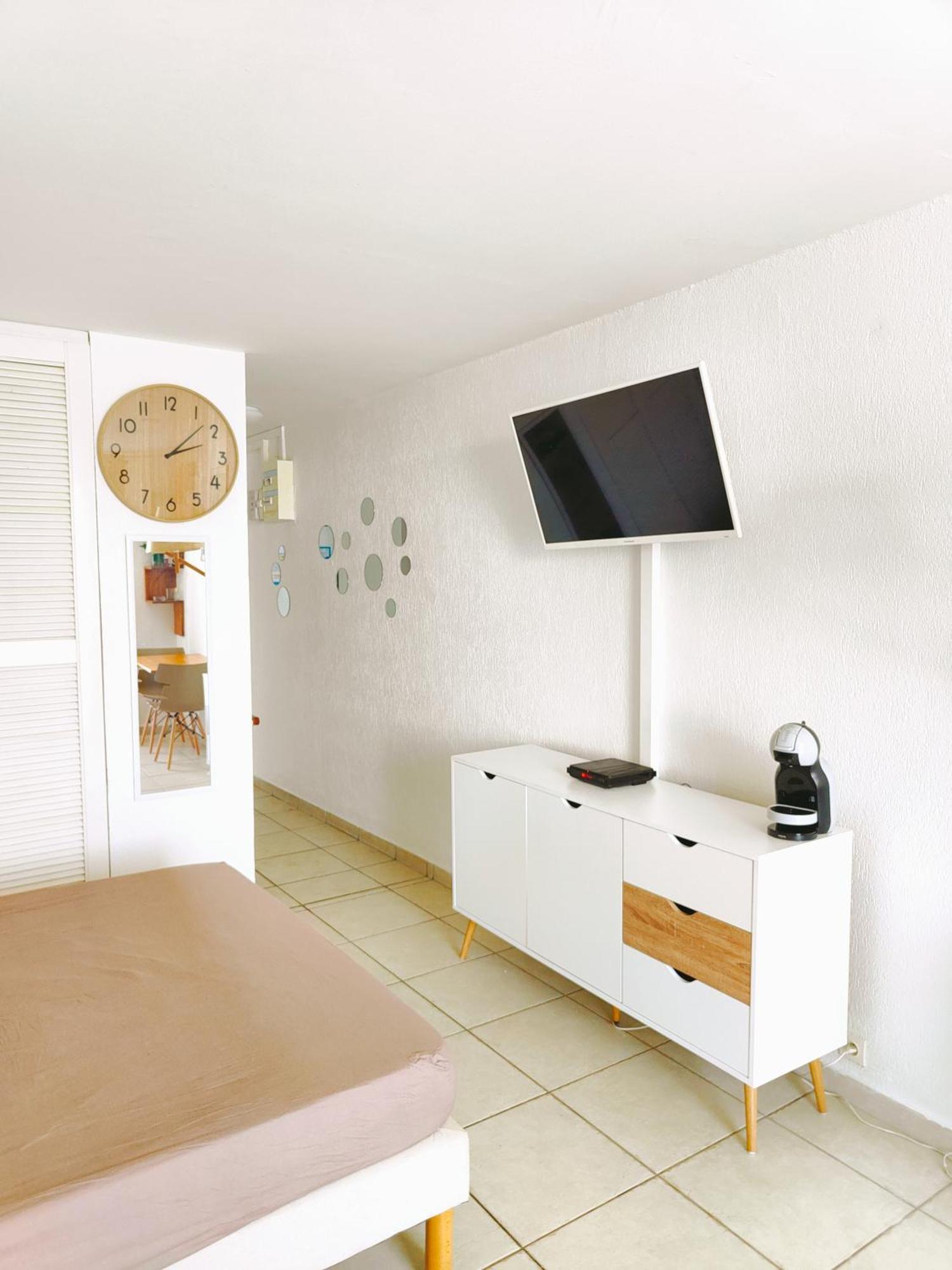 Studio West-Indies Residence Savane Et Archipel เลอโกซิเยร์ ภายนอก รูปภาพ